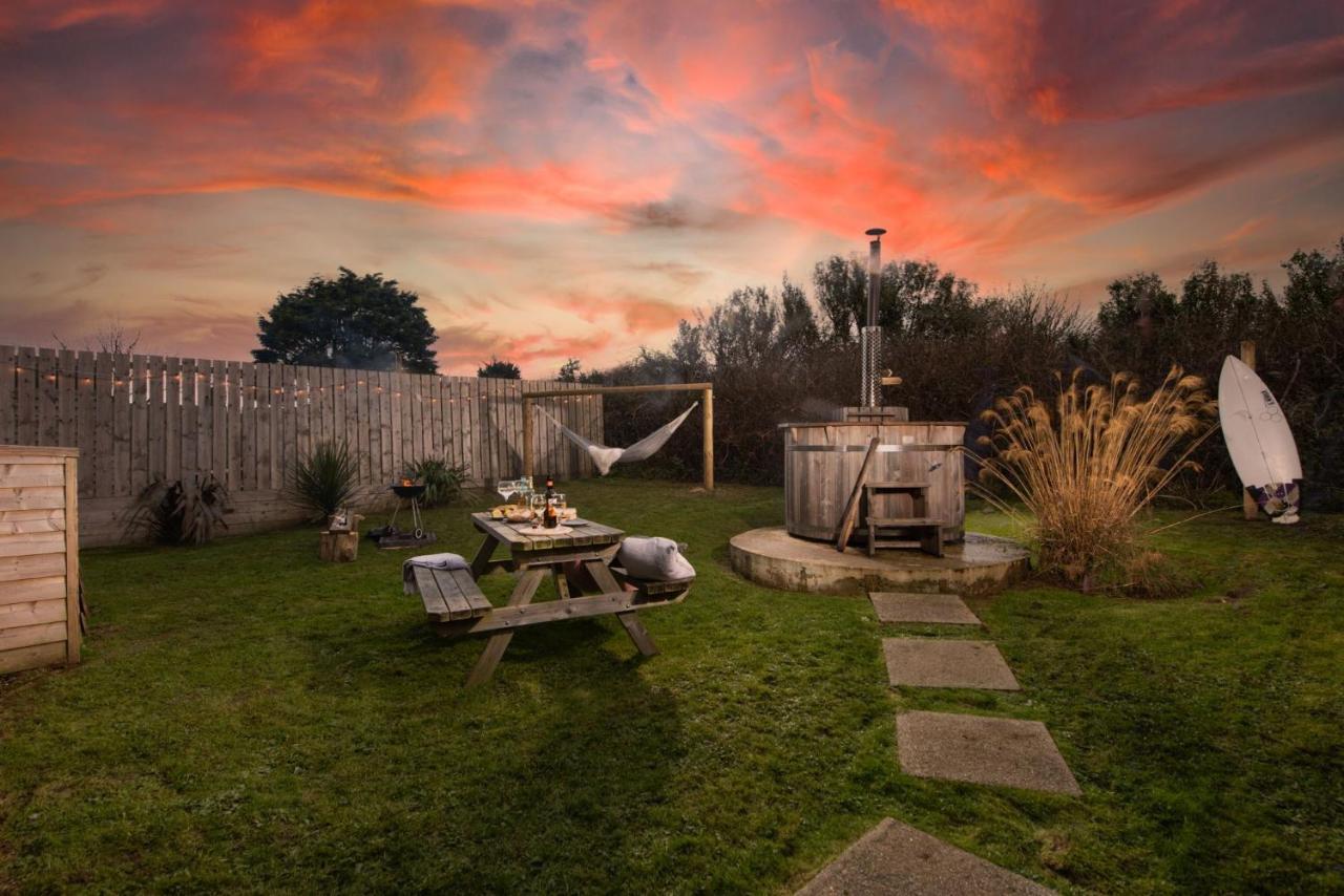 Wheal Rose -Beautifully Fitted Lodge Helston Cornwall Exterior photo